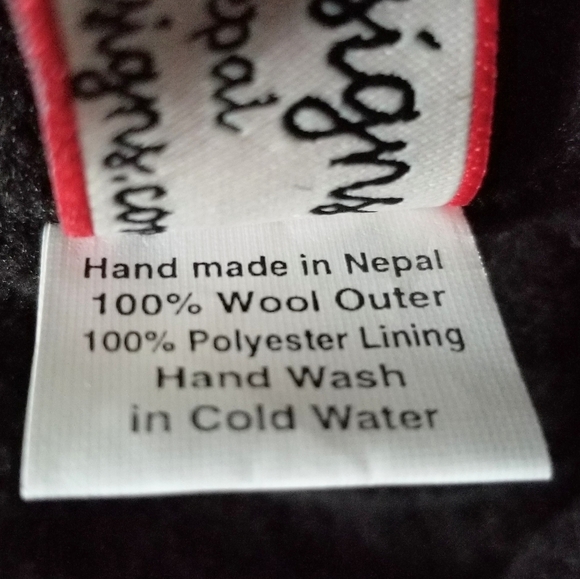 Nirvana Designs hat $52 Retail Chunky Soft Knit Wool Beanie, FINAL PRICE! - Picture 6 of 13